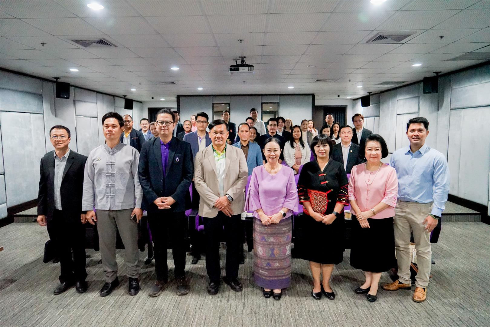 Group photo of executives and staff at the UP Carbon Neutrality training session