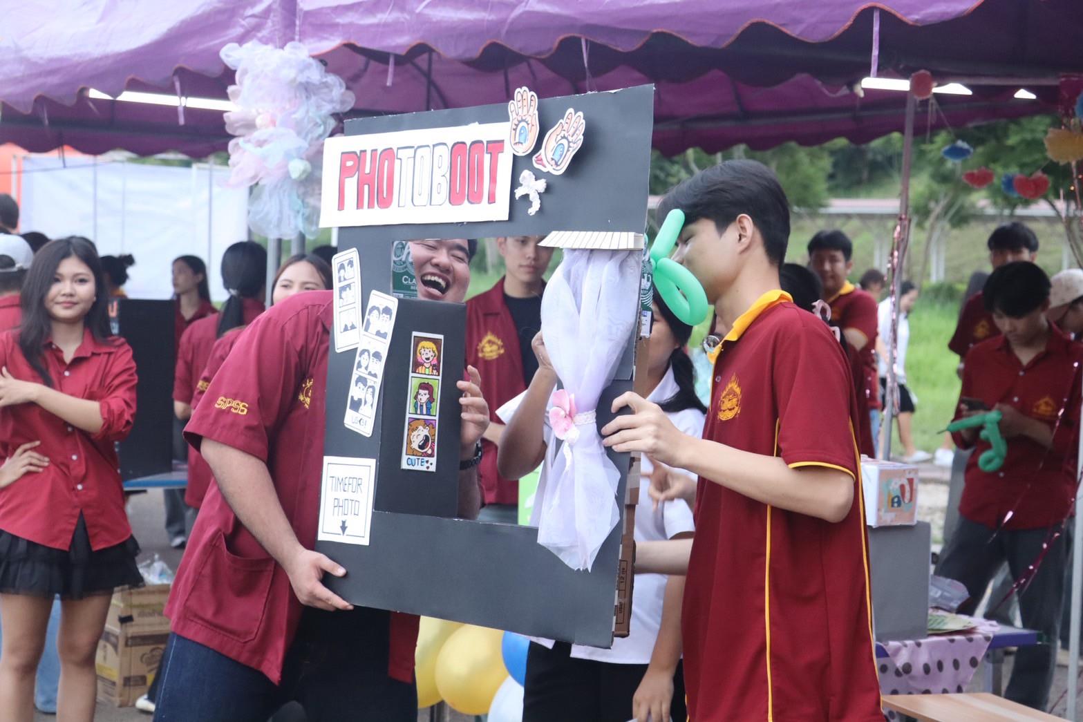 Political Science students presenting local governance innovations at the Next-Gen Phayao Platform