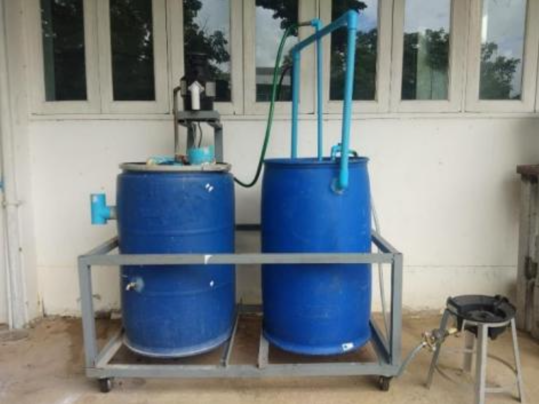Biogas system from food waste in the cafeteria